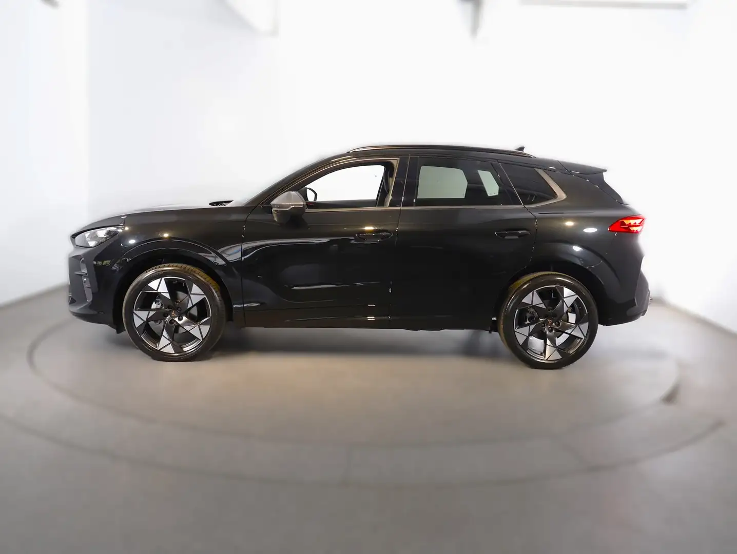 CUPRA Terramar 1.5 e-TSI 150 PS DSG Schwarz - 2