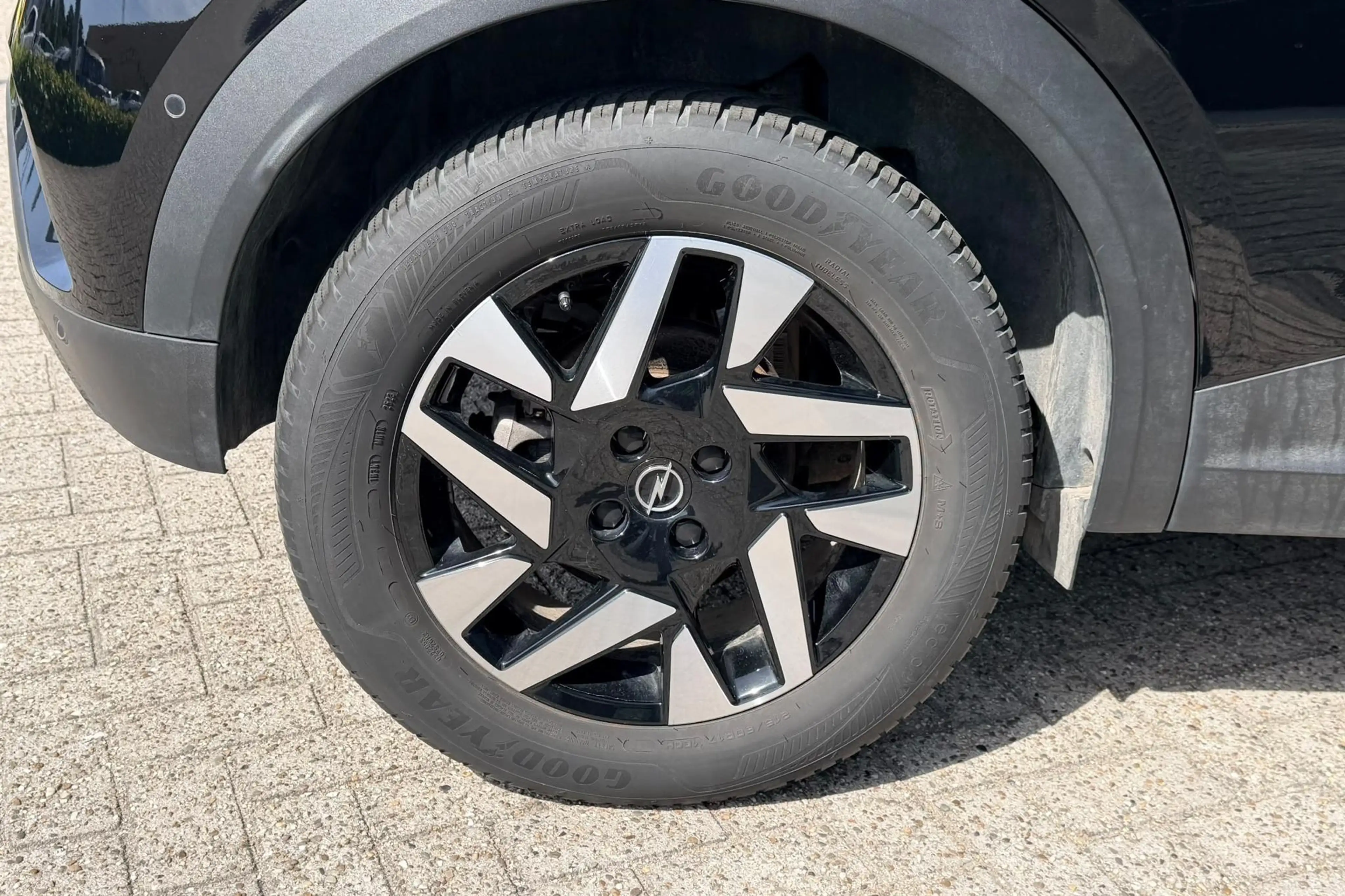 Opel Mokka-E GS Line 50-kWh 11kw bl. | Navigatie via App | Came — photo 6
