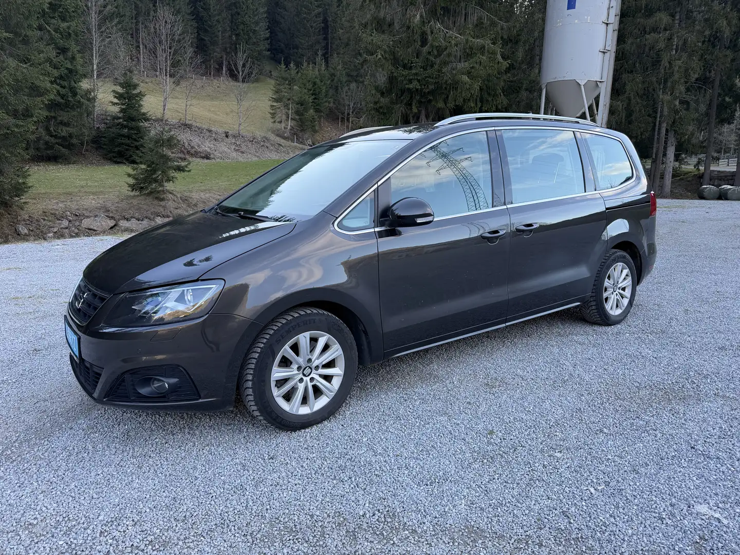 SEAT Alhambra Allrad 7 Sitzer - 1