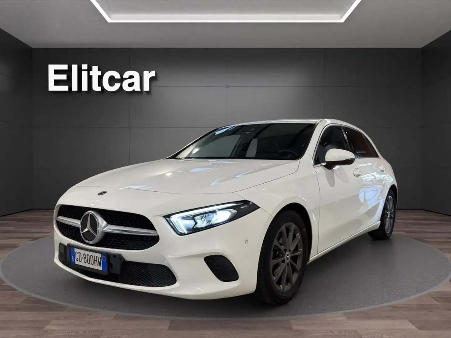 Mercedes-Benz A 180 Sport Blanc - 1