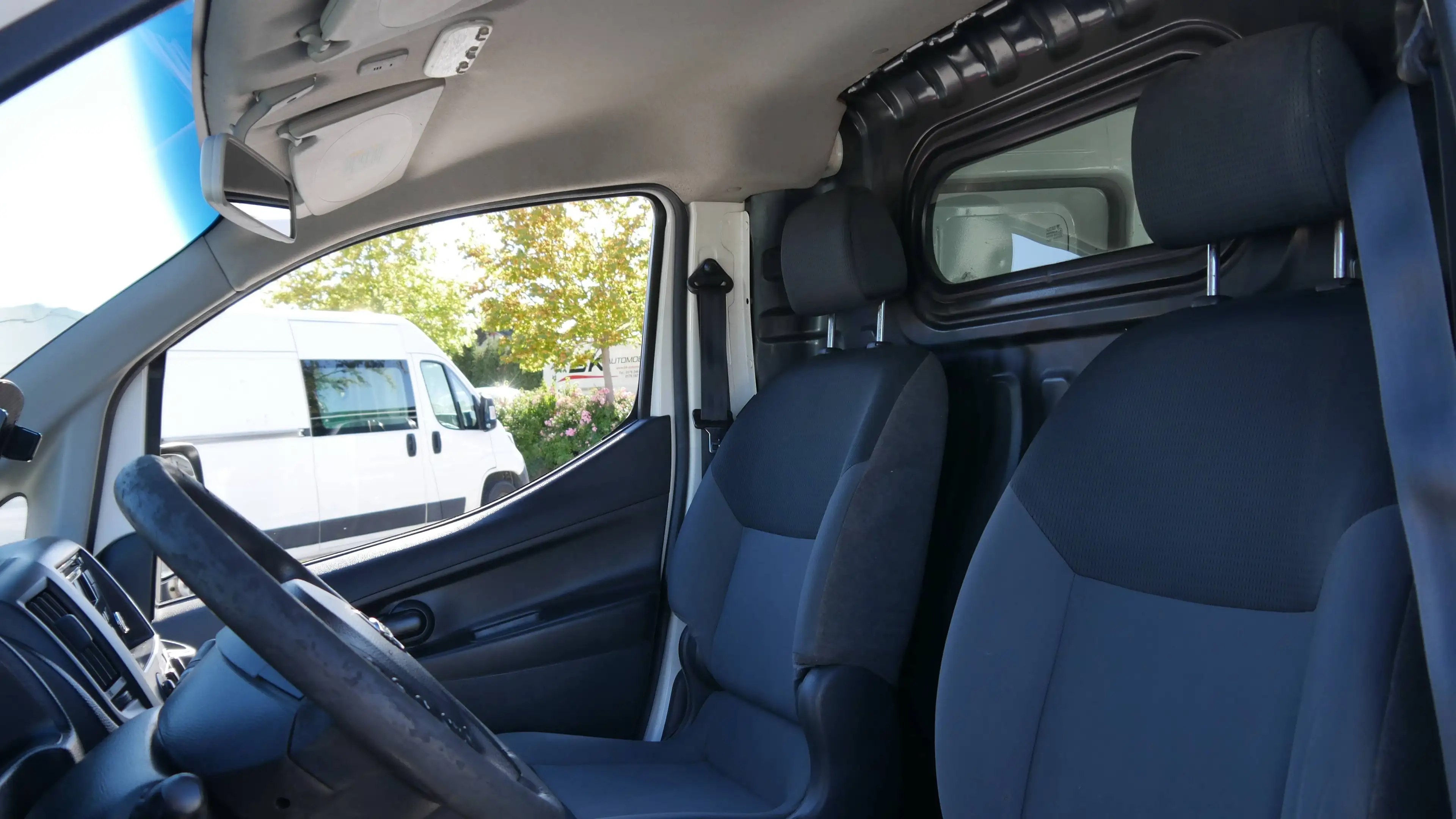 Nissan Evalia TÜV,- Kundendienst Neu AHK Klimaanlage Sitzheizung — photo 12