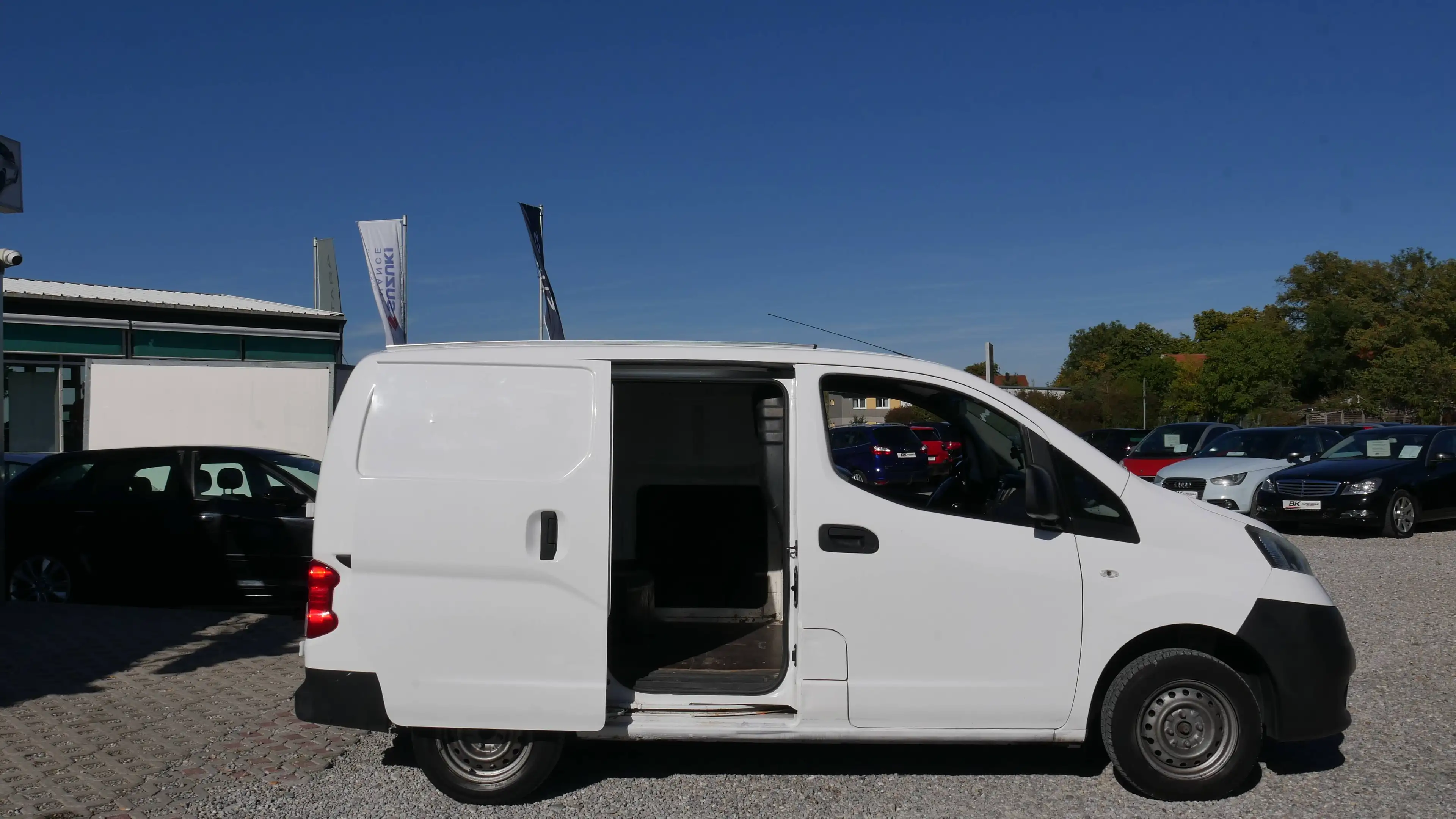 Nissan Evalia TÜV,- Kundendienst Neu AHK Klimaanlage Sitzheizung — photo 3