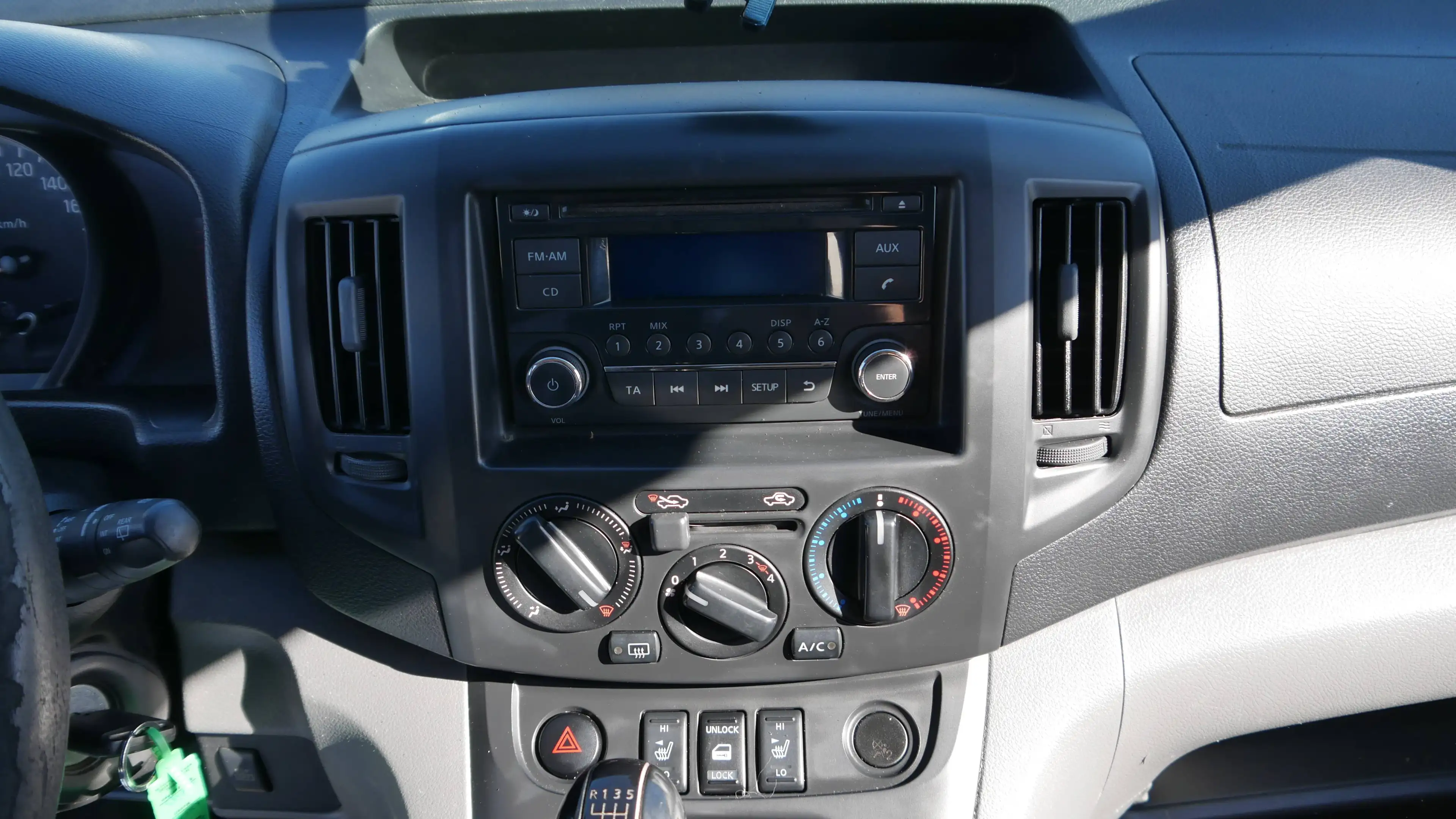 Nissan Evalia TÜV,- Kundendienst Neu AHK Klimaanlage Sitzheizung — photo 10