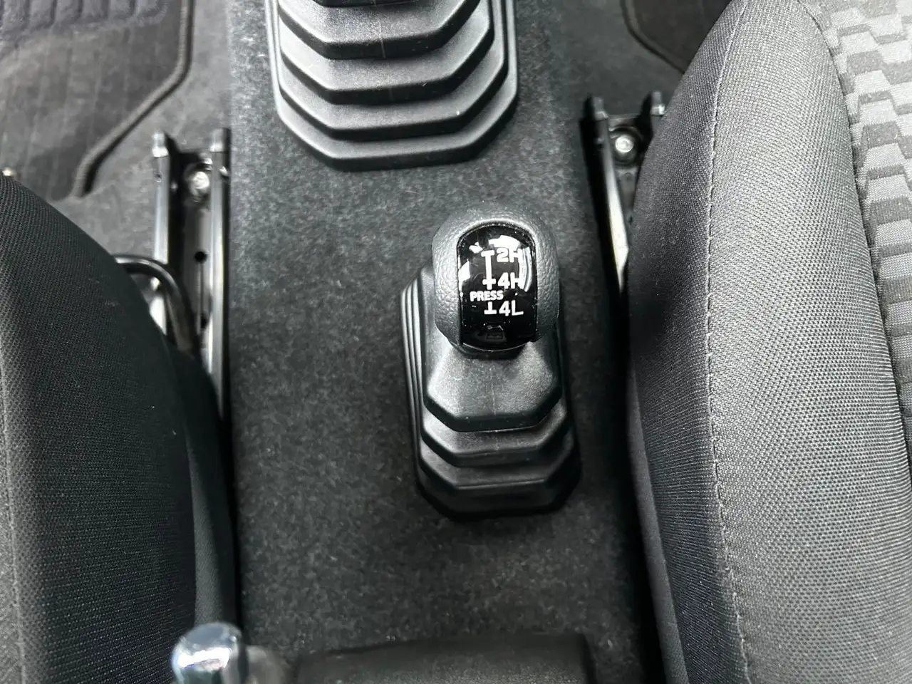 Suzuki Jimny Comfort*AllGrip*Notrad*SHZ* 17