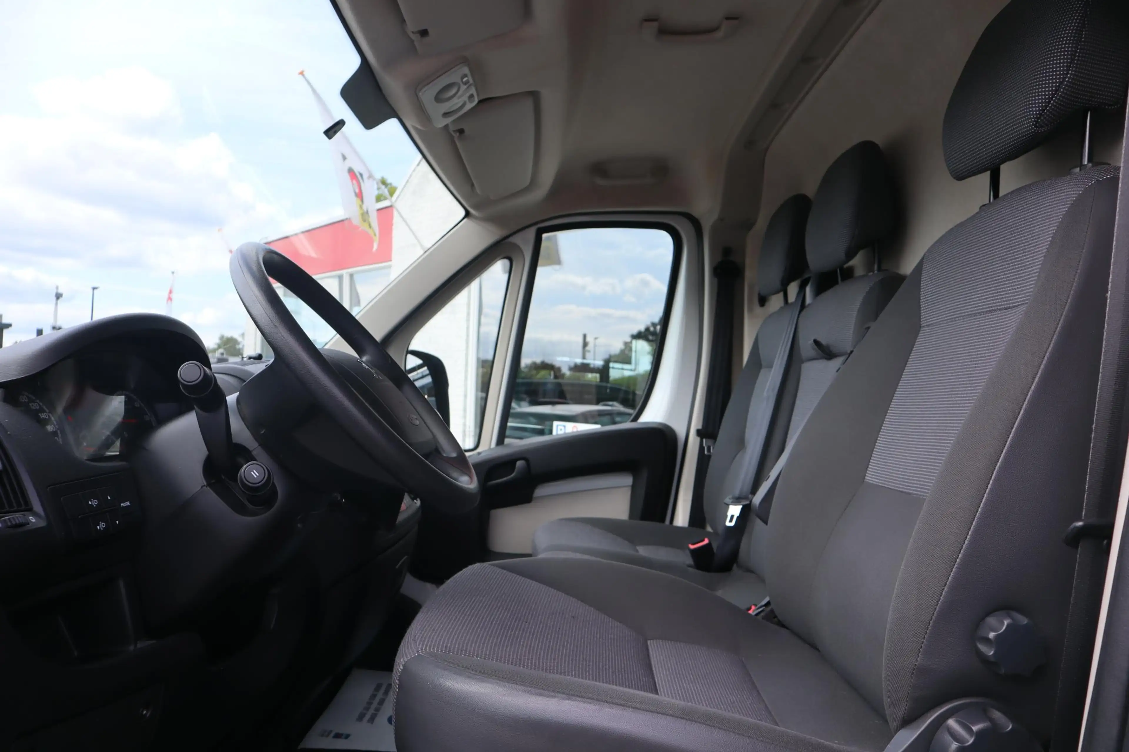 Peugeot Boxer 330 2.2 HDI L1H1 Profit+ 3-ZITS|CRUISE-CONTROL|PDC — photo 6
