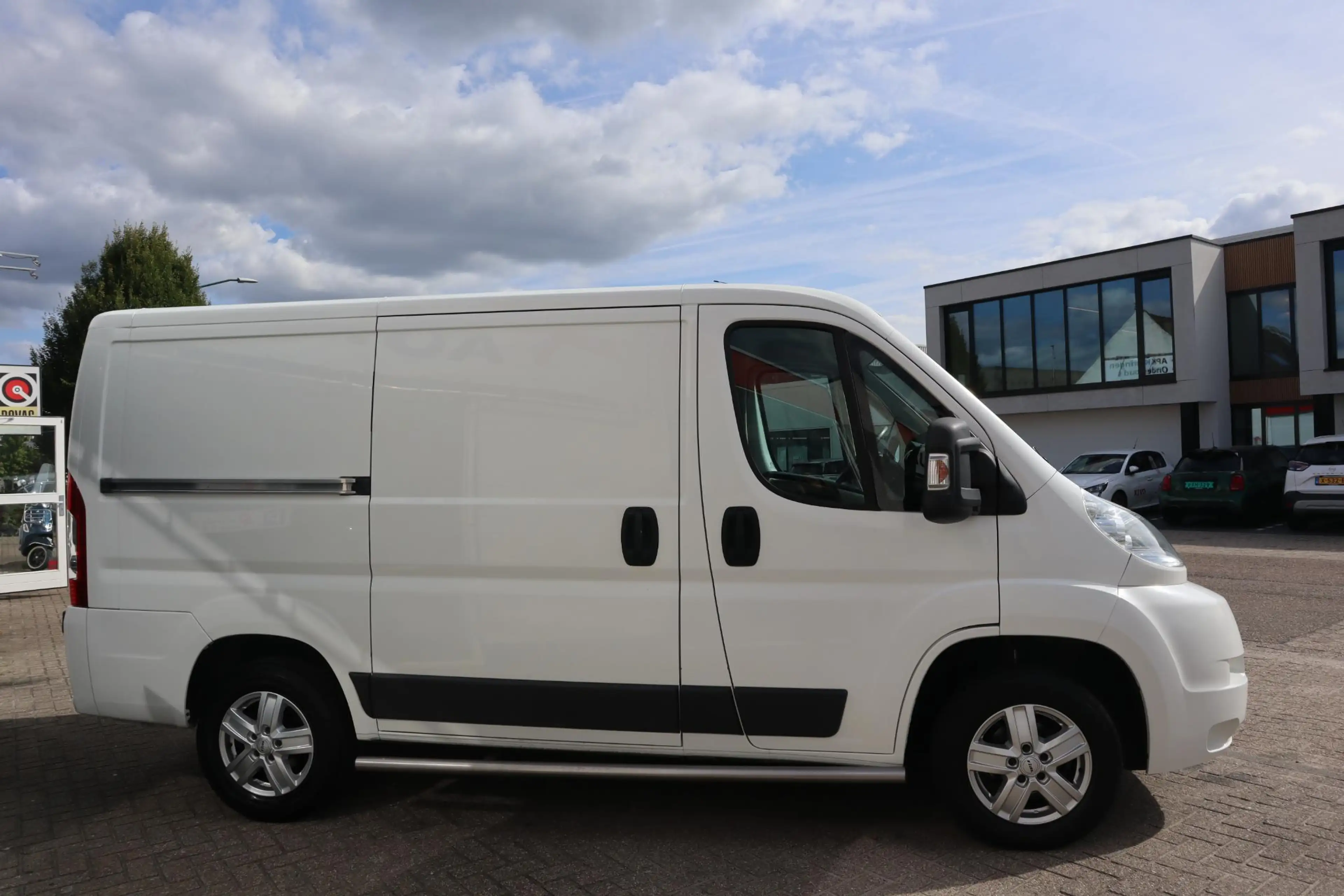 Peugeot Boxer 330 2.2 HDI L1H1 Profit+ 3-ZITS|CRUISE-CONTROL|PDC — photo 13