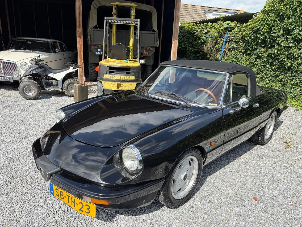 Alfa Romeo Spider 2.0, foto 1