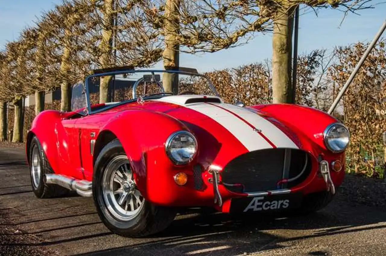 AC Cobra SUPERFORMANCE *** ROUSH 427R - V8 / MONZA RED ***, foto 4