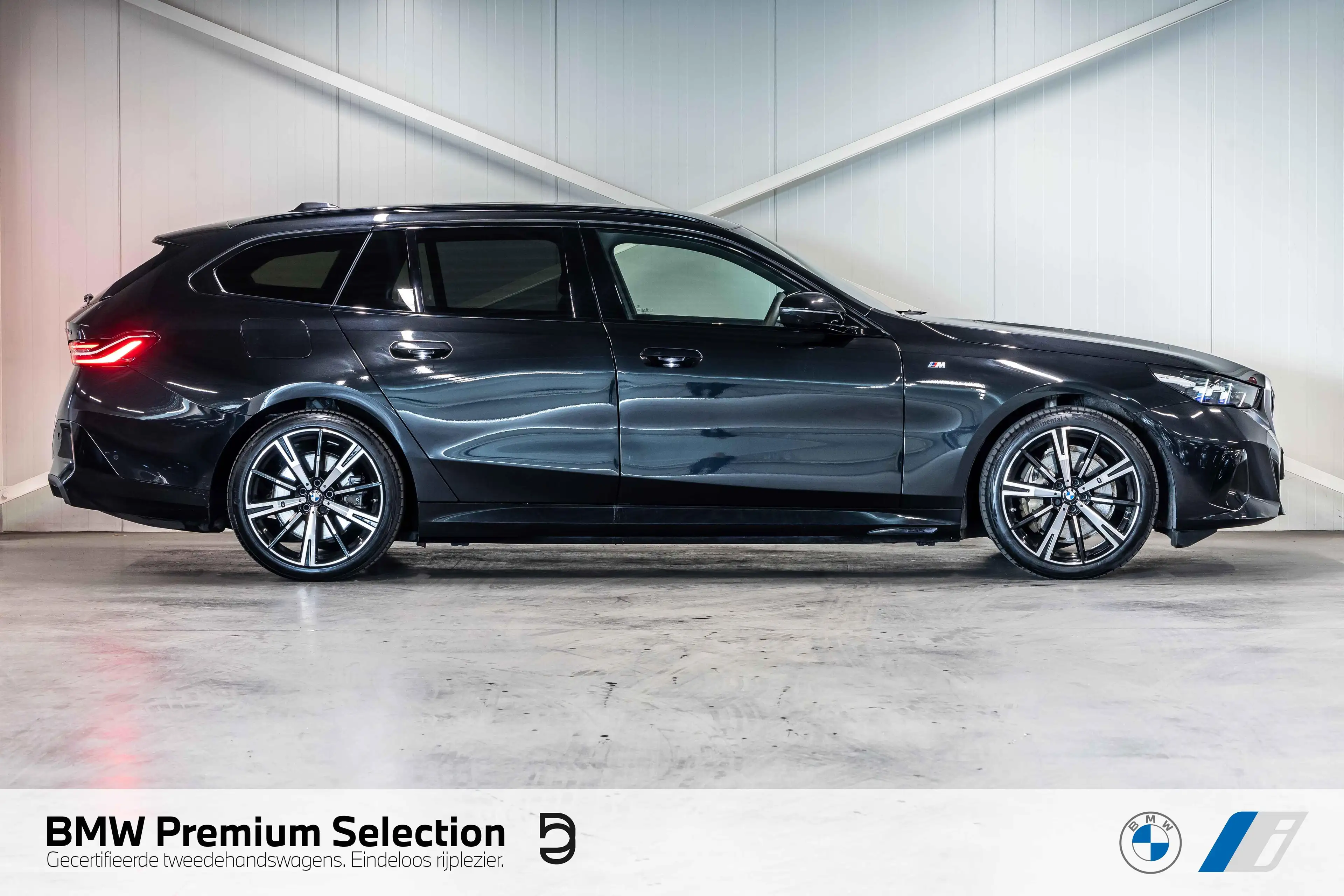 BMW i5 eDrive40 Touring M Sport | PANO | — photo 3