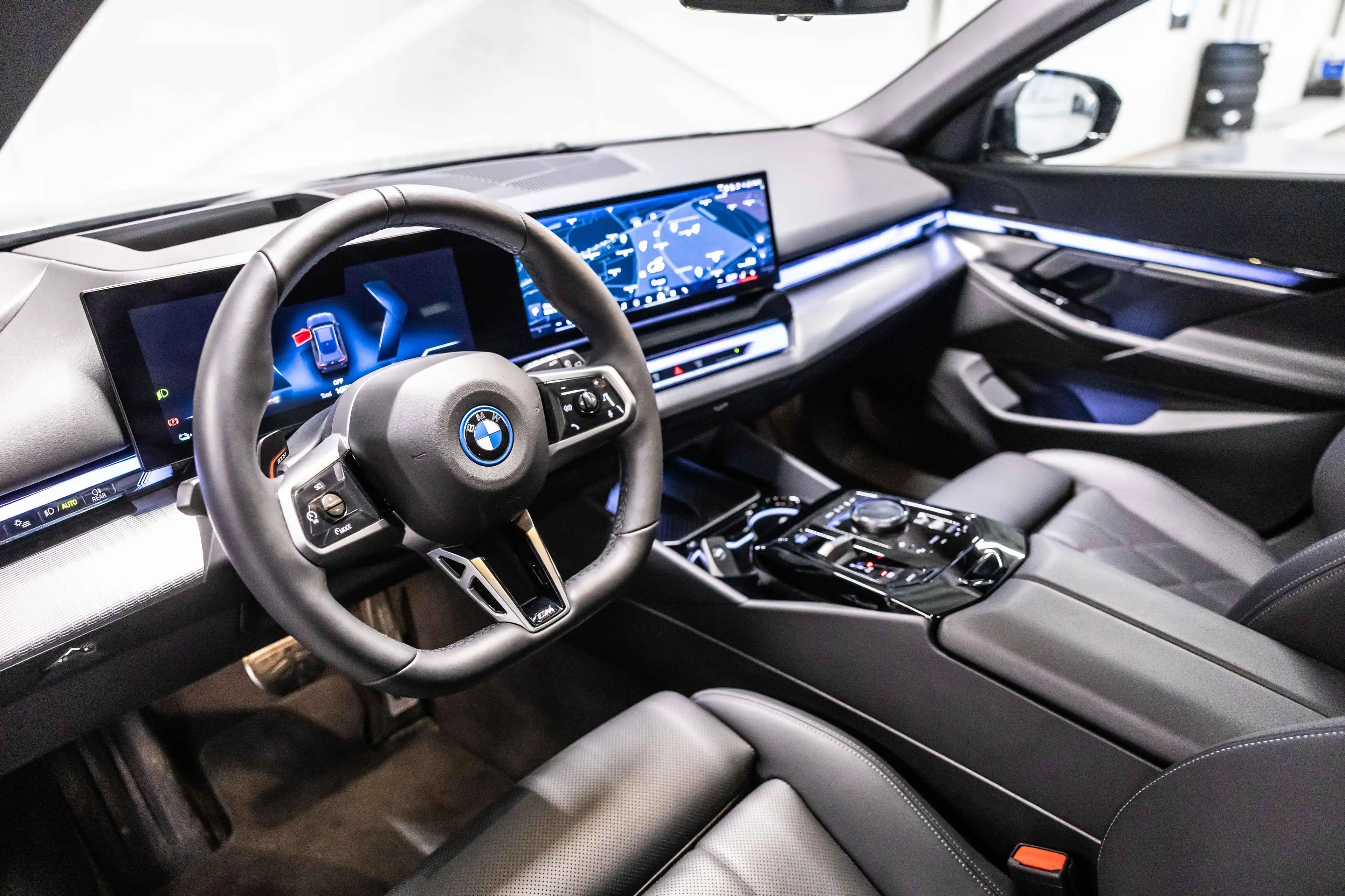 BMW i5 eDrive40 Touring M Sport | PANO | — photo 7
