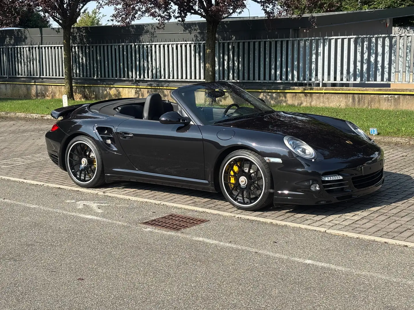 Porsche 997 911 Cabrio Turbo mk2 Exclusive Negru - 1