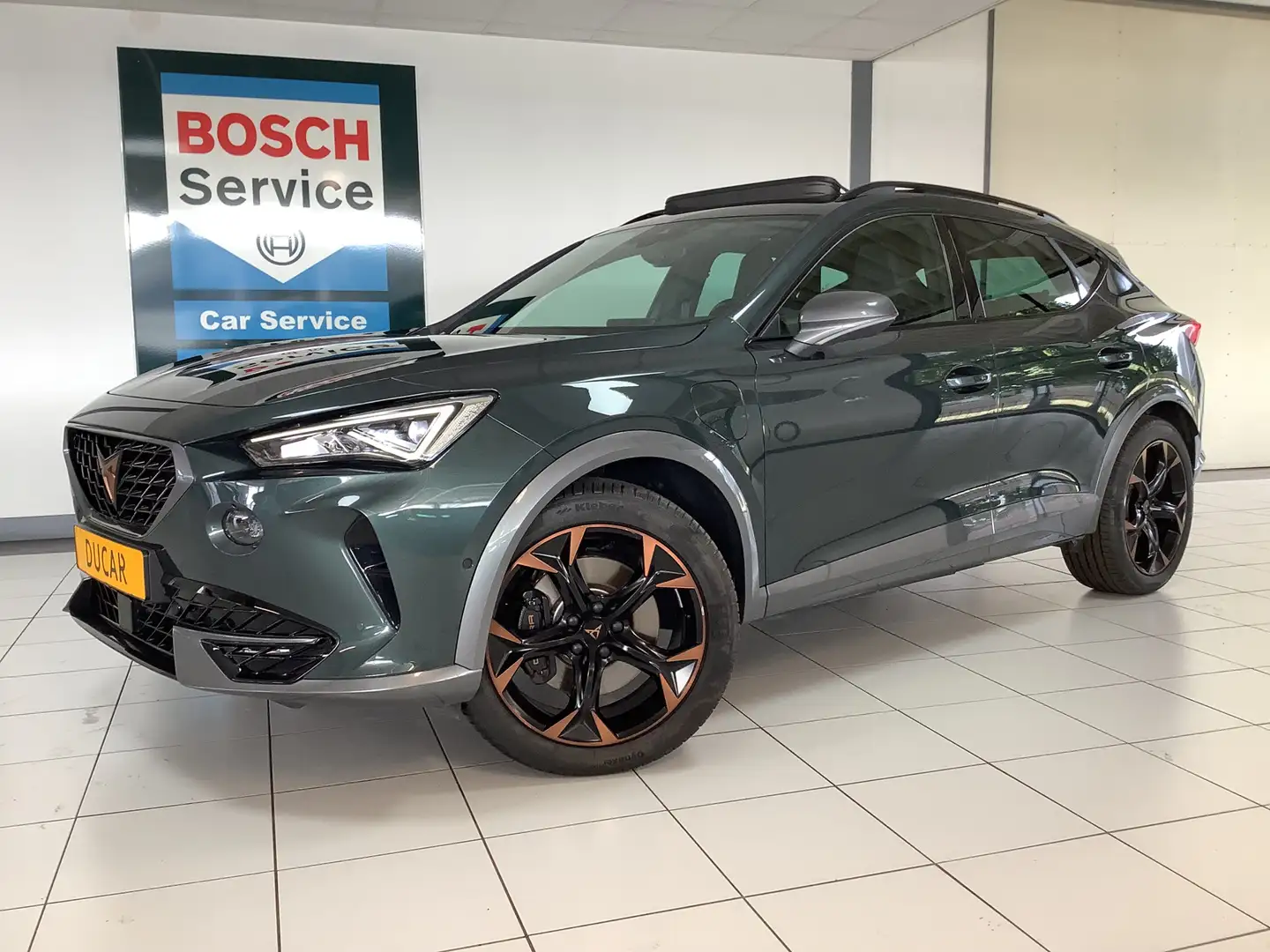 CUPRA Formentor 1.4 e-Hybrid VZ Performance 245 PK Panodak, Camera Vert - 1