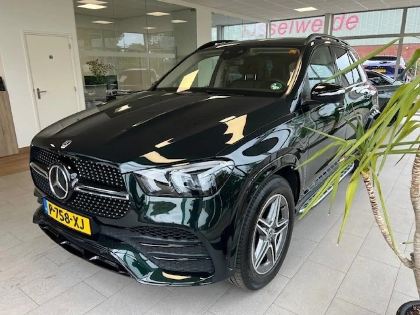 Mercedes-Benz GLE 350 350e Premium Plus Vert - 1