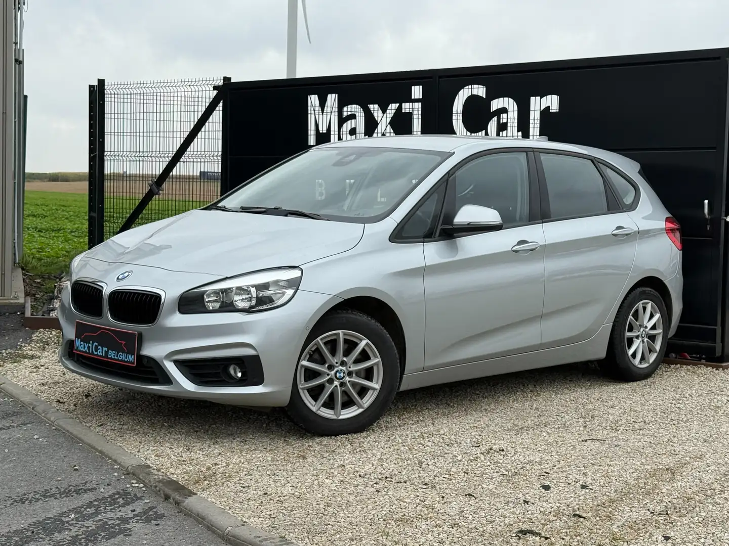 BMW 218 Boîte auto. /capteurs avant et arrière / GPS Zilver - 1