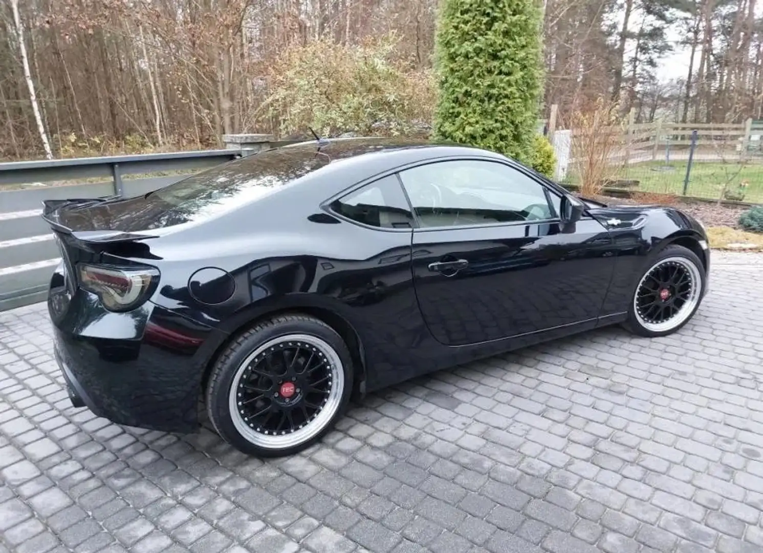 Toyota GT86 Automatik Schwarz - 2