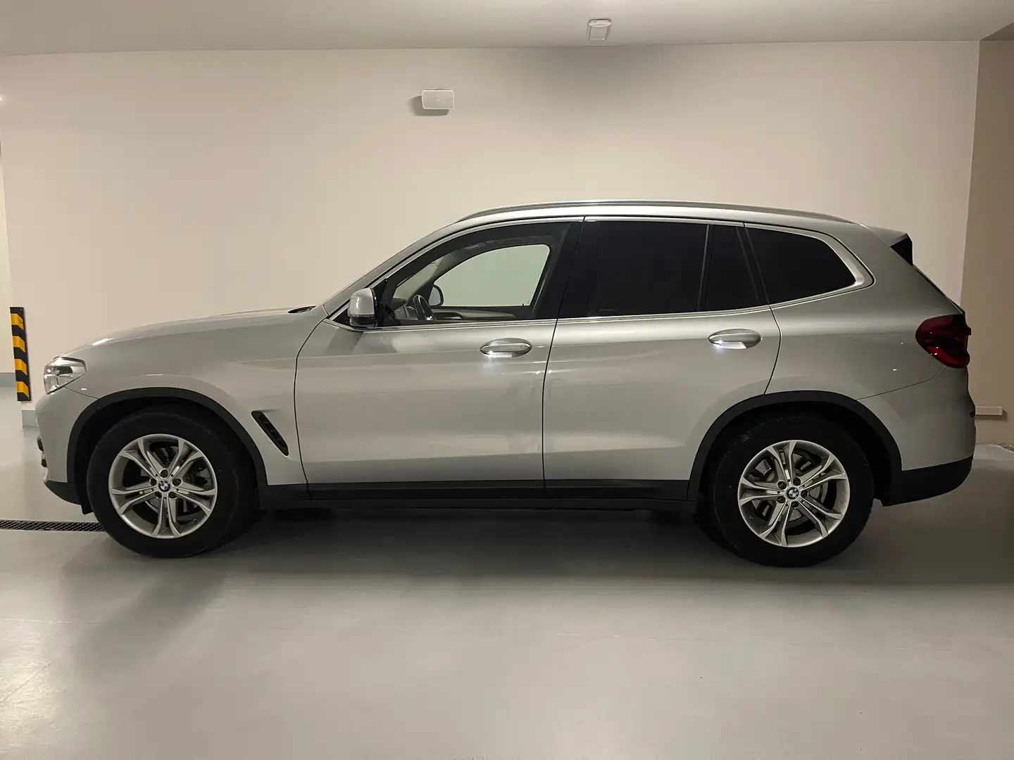 BMW X3 X3 xdrive20d Business Advantage 190cv auto my19 Argento - 1