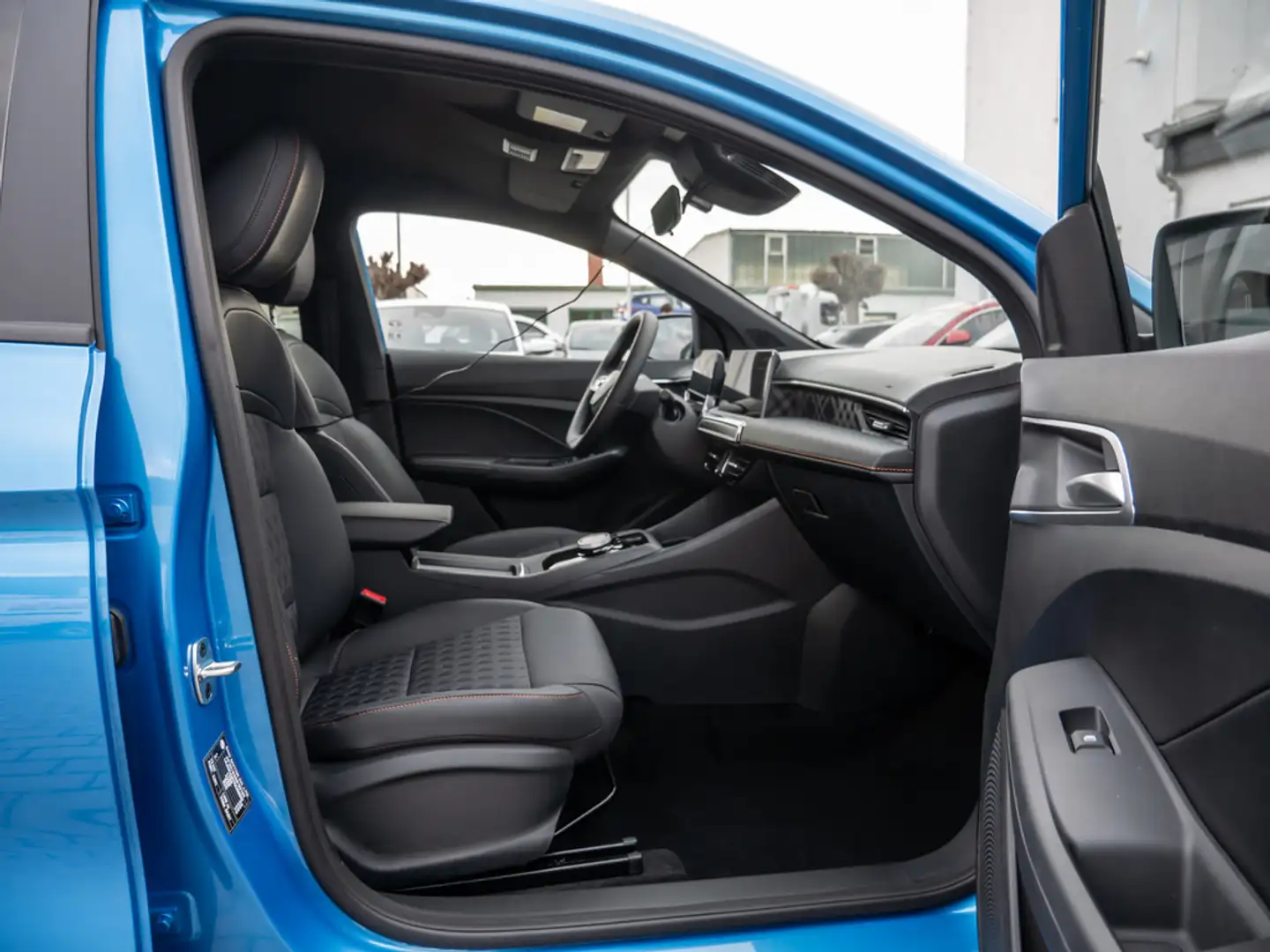 MG MG3 1.5 Hybrid+ Luxury SHZ NAVI ACC LED 360° Blau - 2