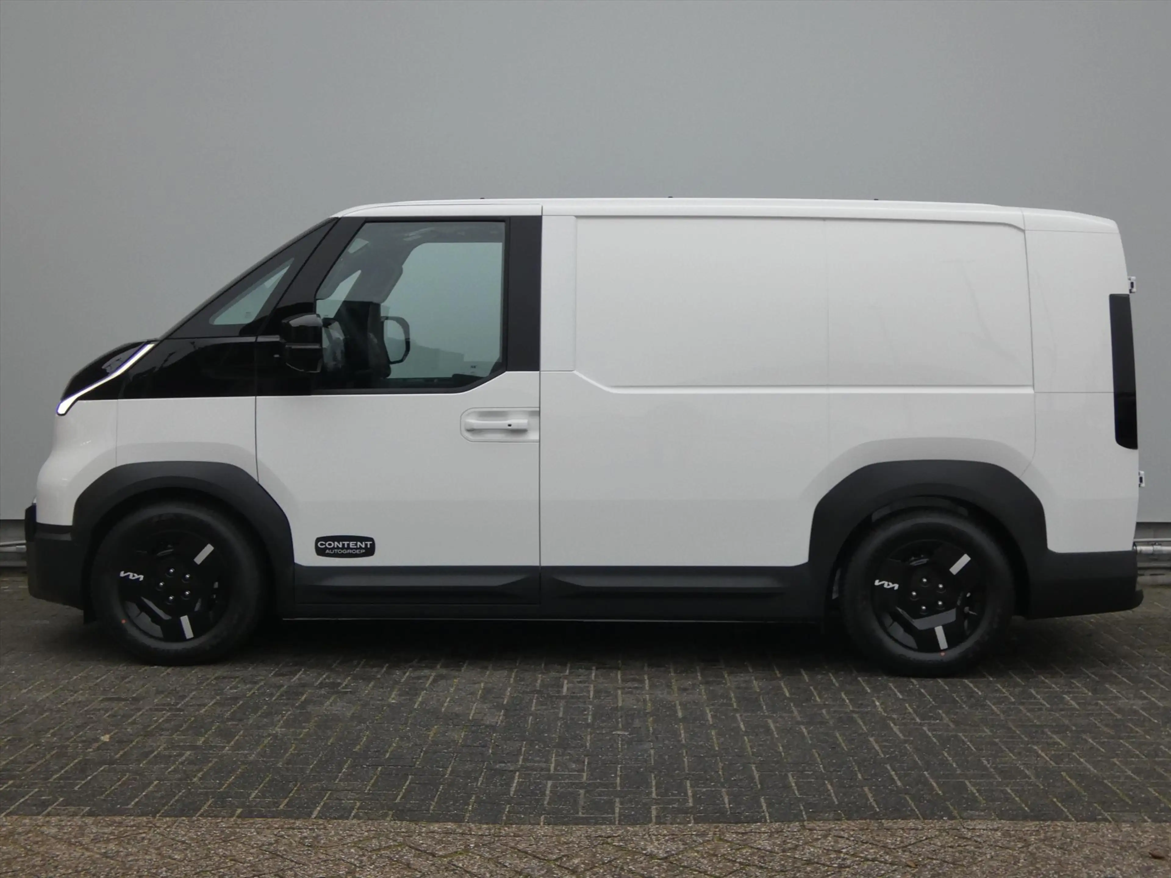 Kia PV5 Cargo GB 71,2 kWh 163pk L2H1 Elite — photo 10
