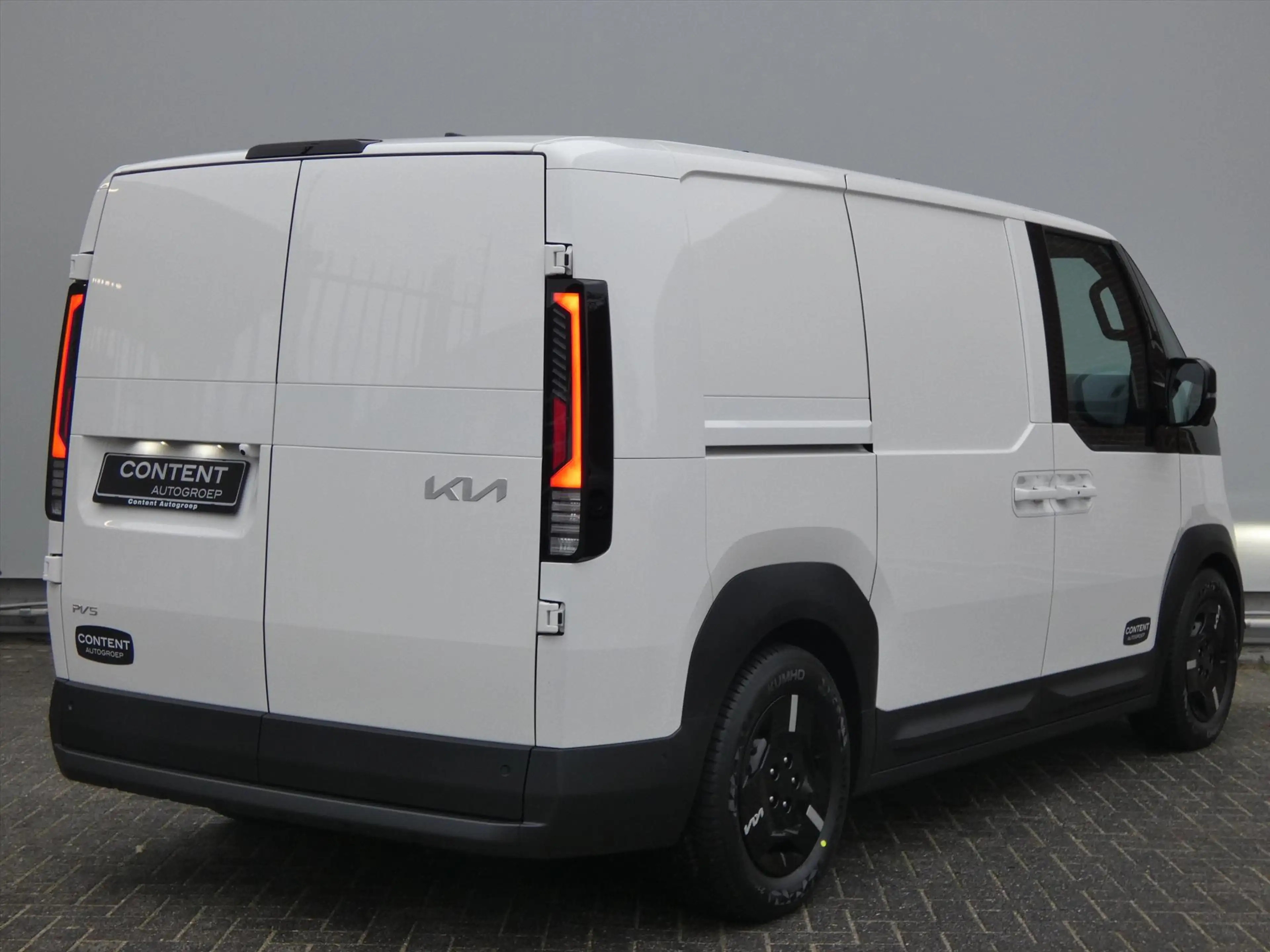 Kia PV5 Cargo GB 71,2 kWh 163pk L2H1 Elite — photo 5