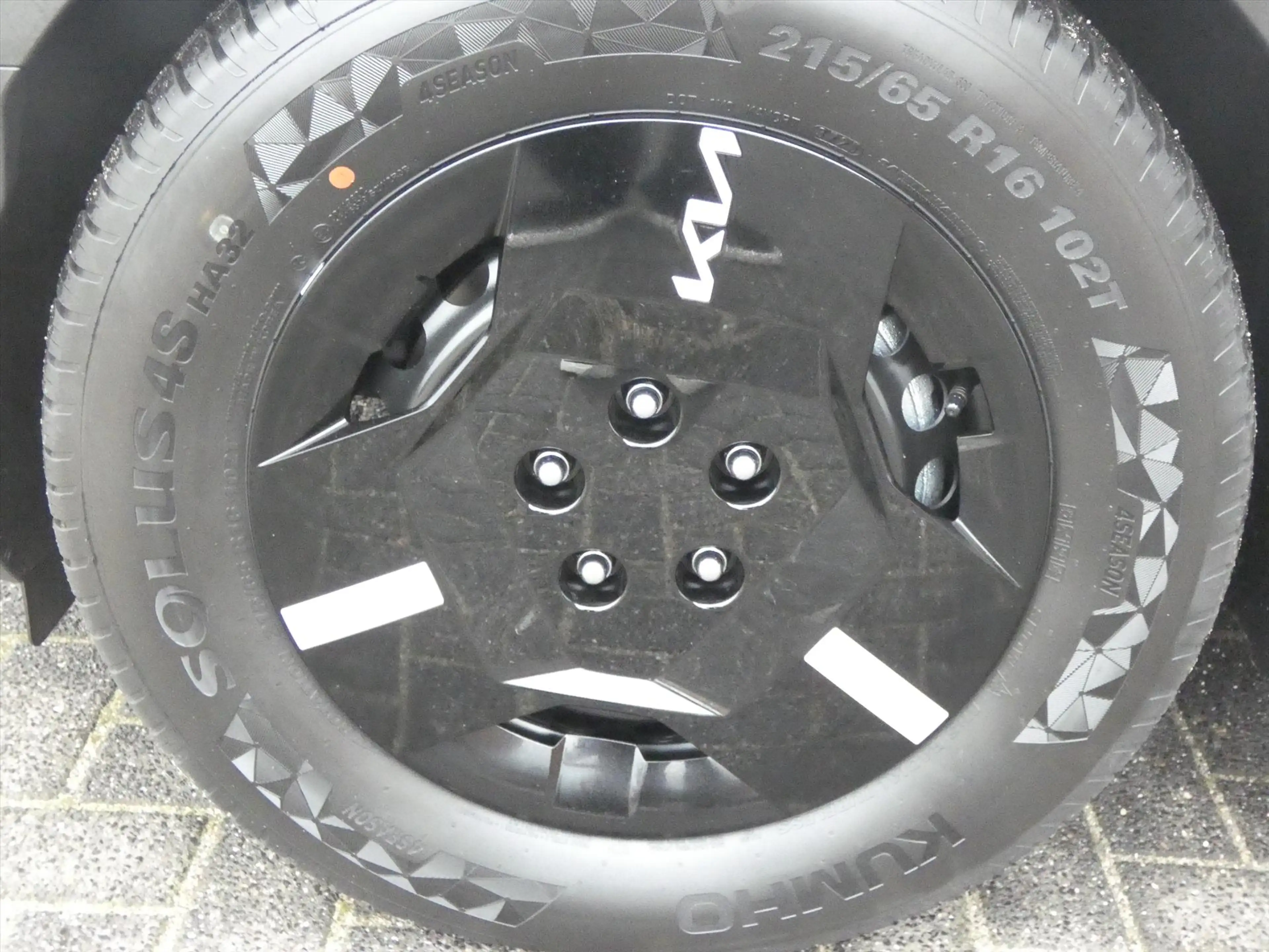 Kia PV5 Cargo GB 71,2 kWh 163pk L2H1 Elite — photo 23