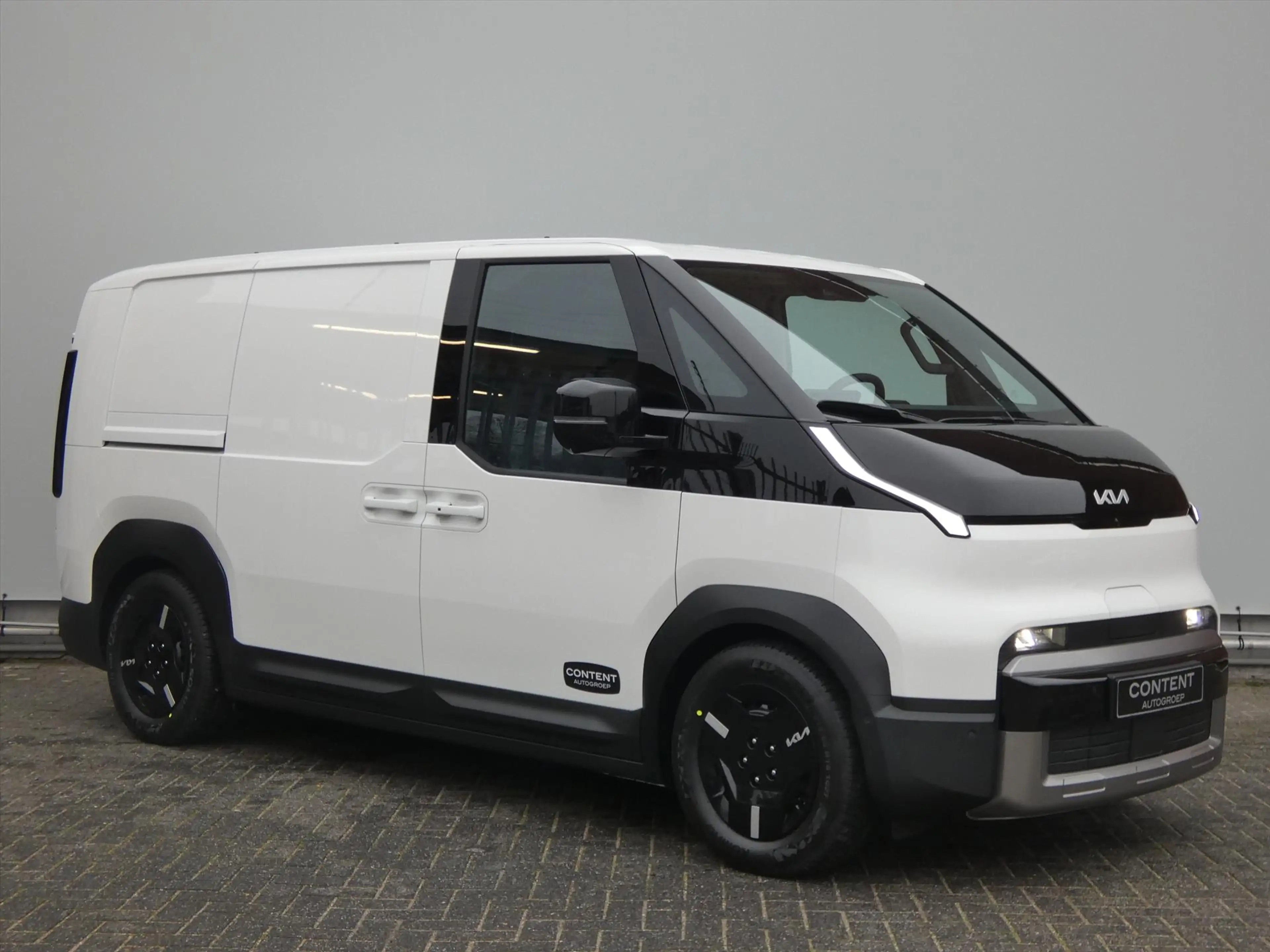 Kia PV5 Cargo GB 71,2 kWh 163pk L2H1 Elite — photo 3