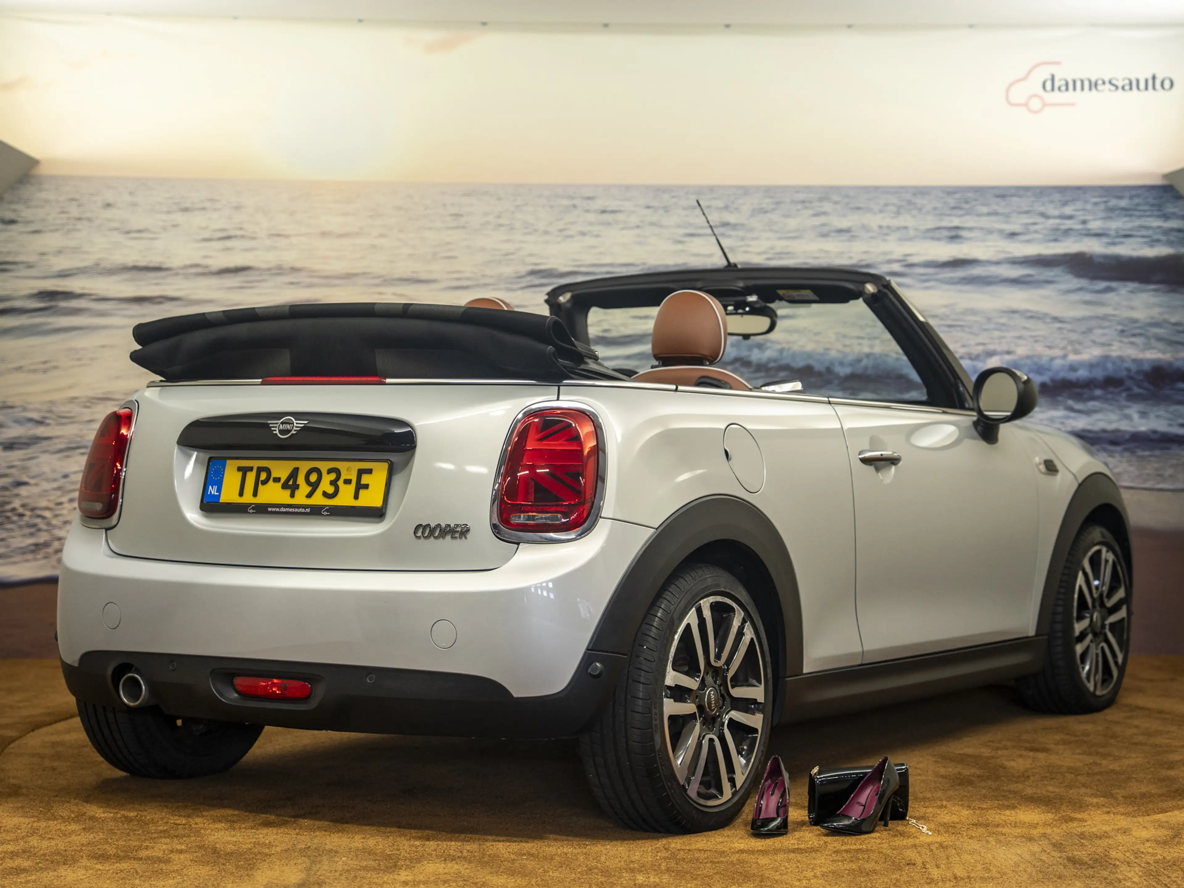 MINI Cooper Cabrio 1.5 1ste eigenaar, NAP, Volledig Leer, Harman card — photo 12