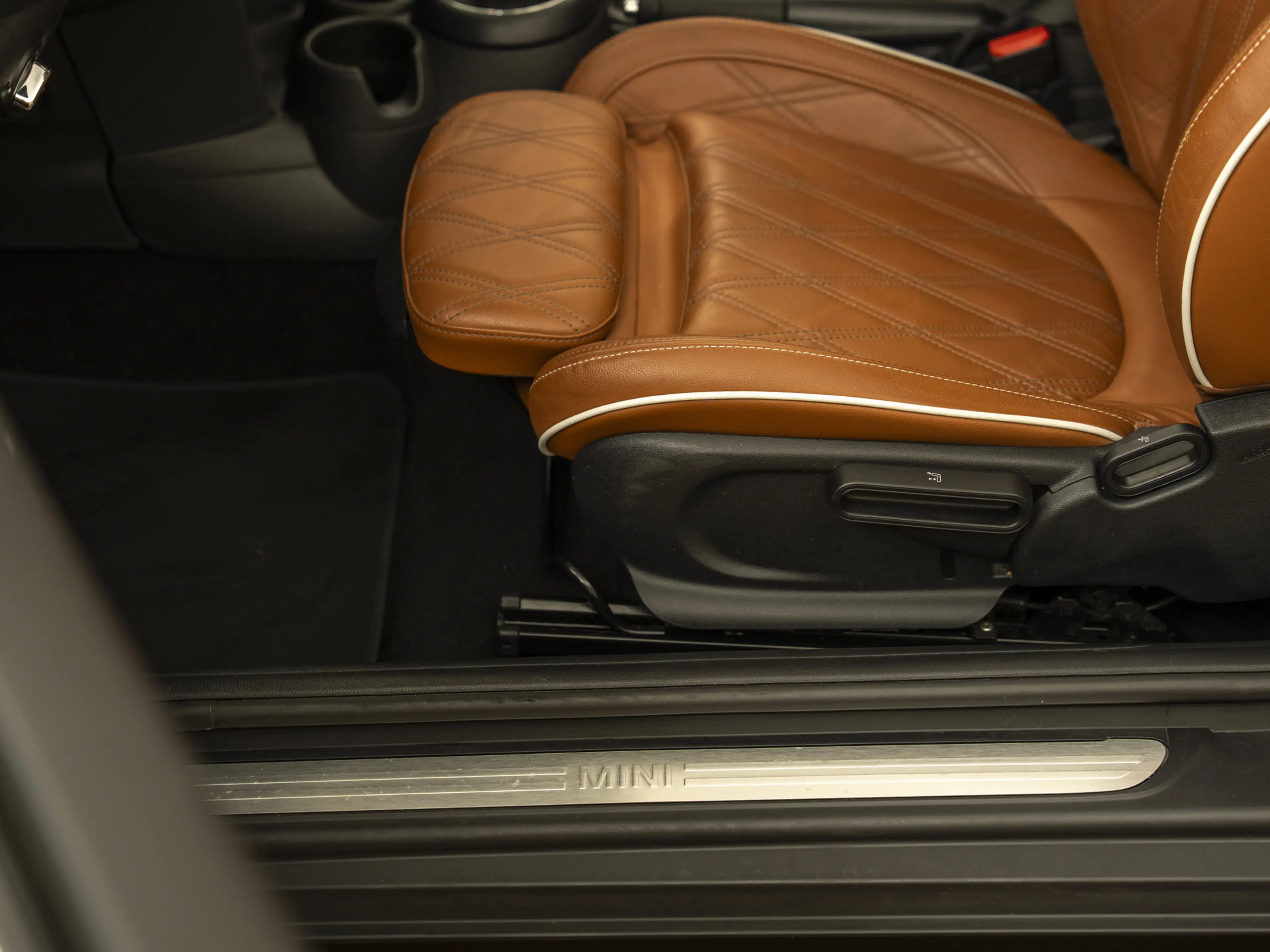 MINI Cooper Cabrio 1.5 1ste eigenaar, NAP, Volledig Leer, Harman card — photo 30