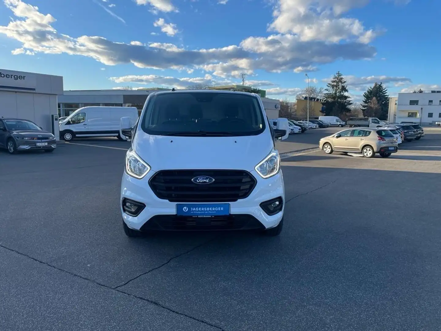 Ford Transit Custom Kasten 2,0 TDCi L2H1 300 Trend Weiß - 2