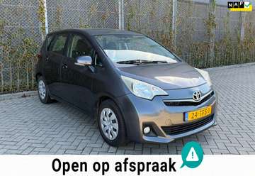 1.3 VVT-i Aspiration Automaat|Camera|Trekhaak