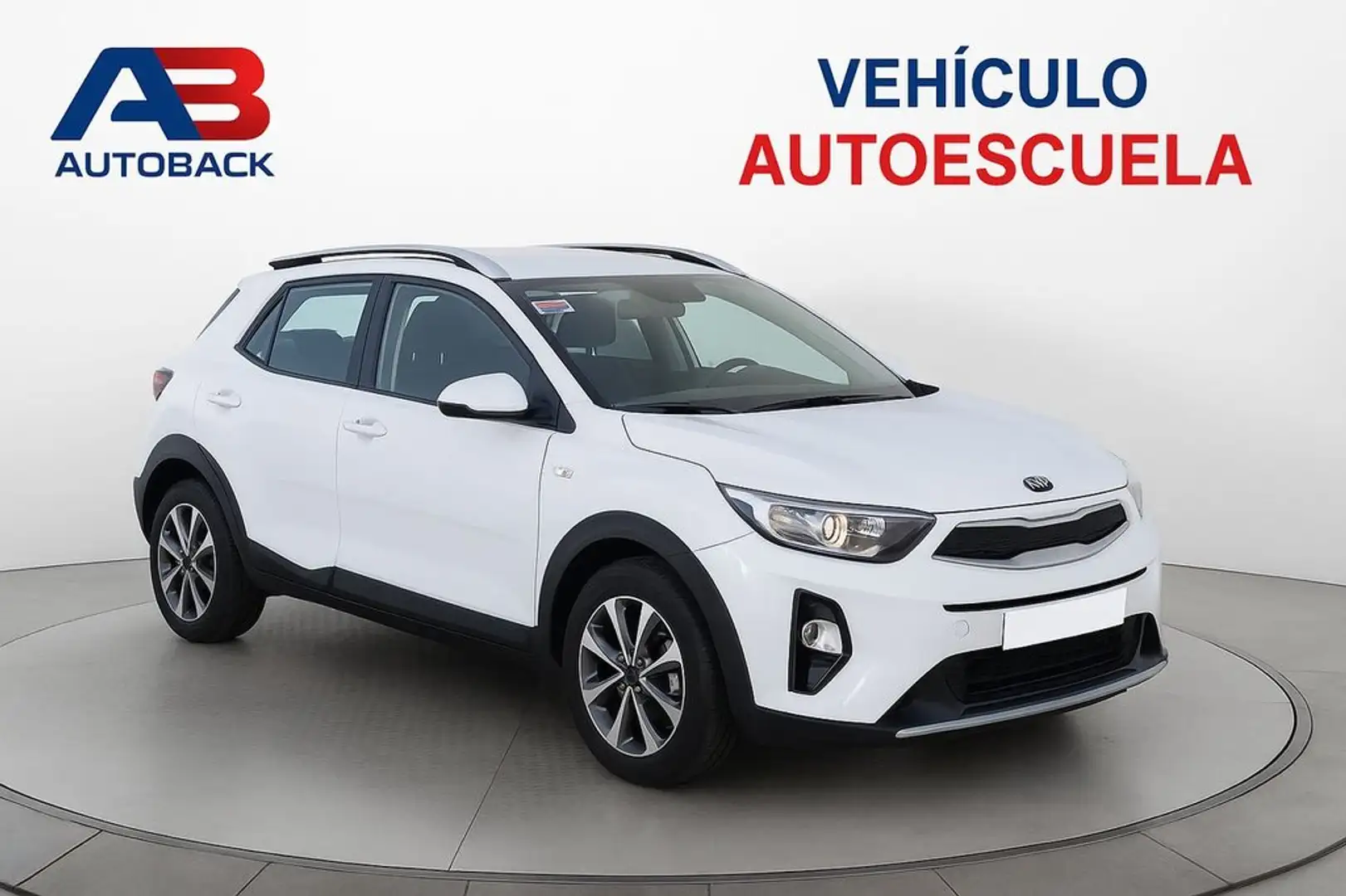 Kia Stonic 1.6 CRDi VGT 85kW (115CV) Business Blanco - 1