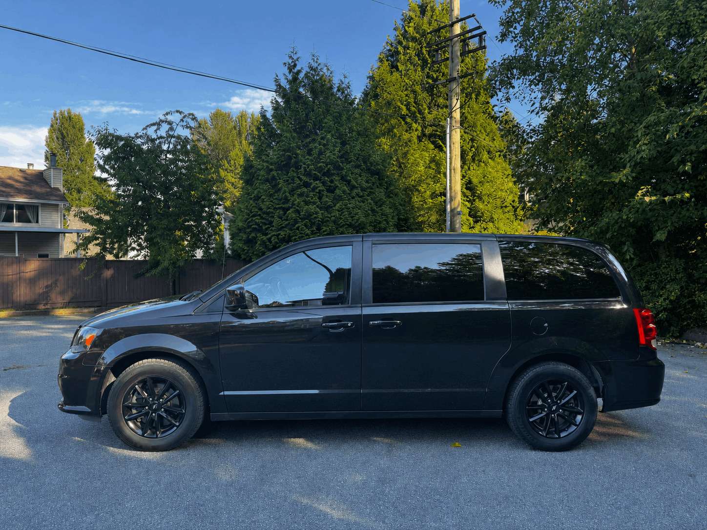 2019 Dodge Grand Caravan GT (Grand Touring), Clean Title, No Accidents othe — снимка 1
