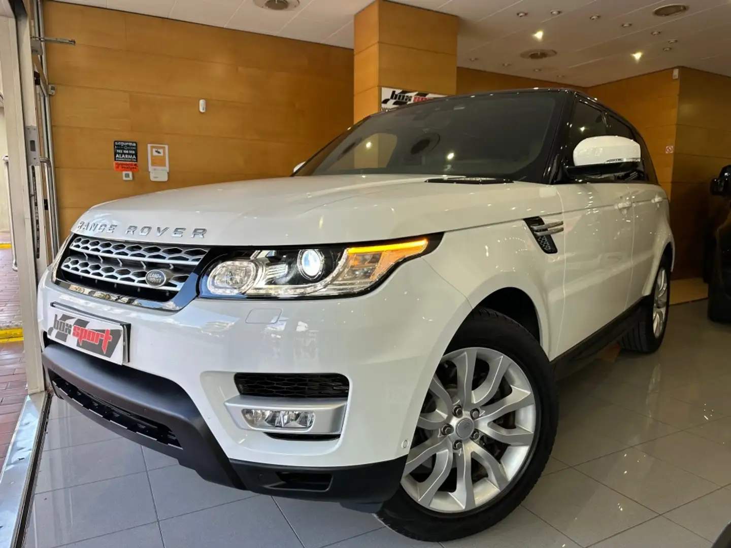 Land Rover Range Rover Sport 3.0SDV6 HSE Aut. 306 Blanco - 1