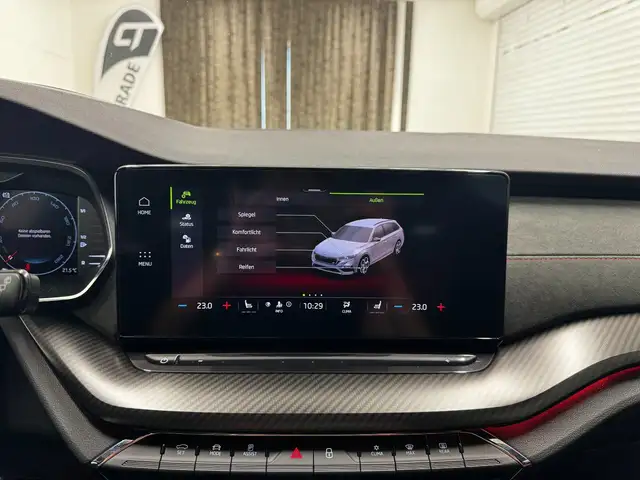 Skoda Octavia view 25