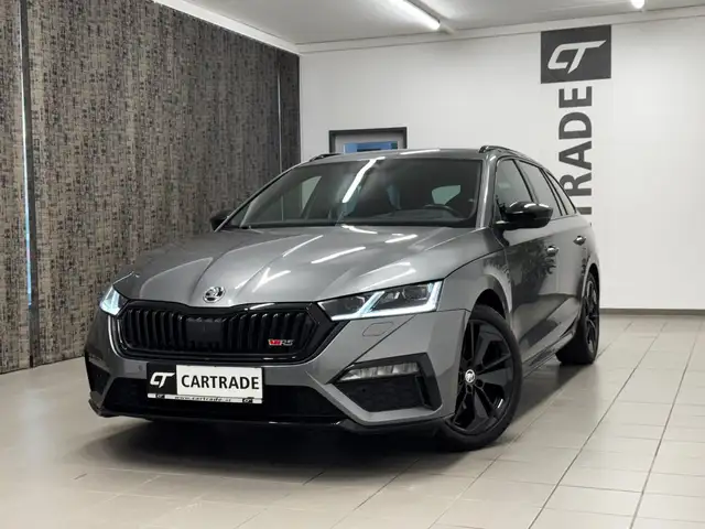 Skoda Octavia view 2