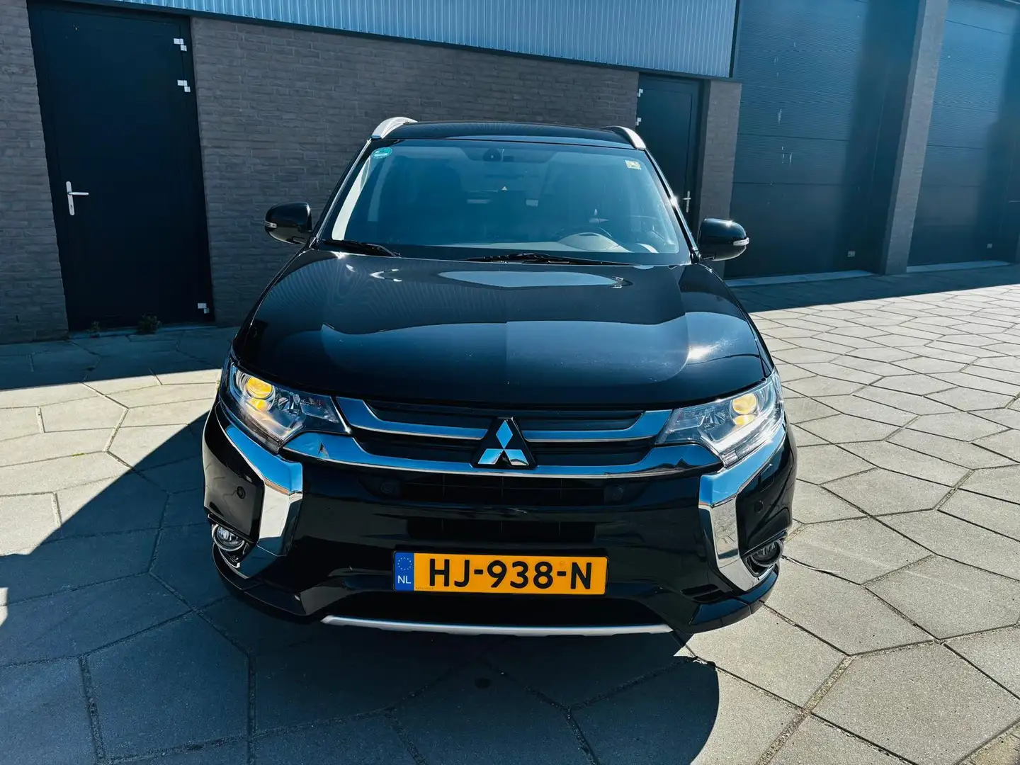 Mitsubishi Outlander 2.0 PHEV Executive Edition| Erg mooie en luxe stek Noir - 2
