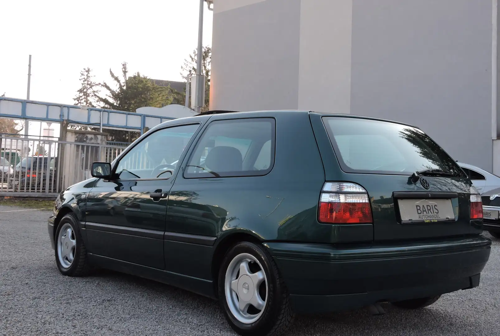 Volkswagen Golf Volkswagen Golf III 1.9 TDI CL Zelená - 1