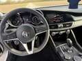 Alfa Romeo Giulia Super 2,2 180 AT RWD - thumbnail 12
