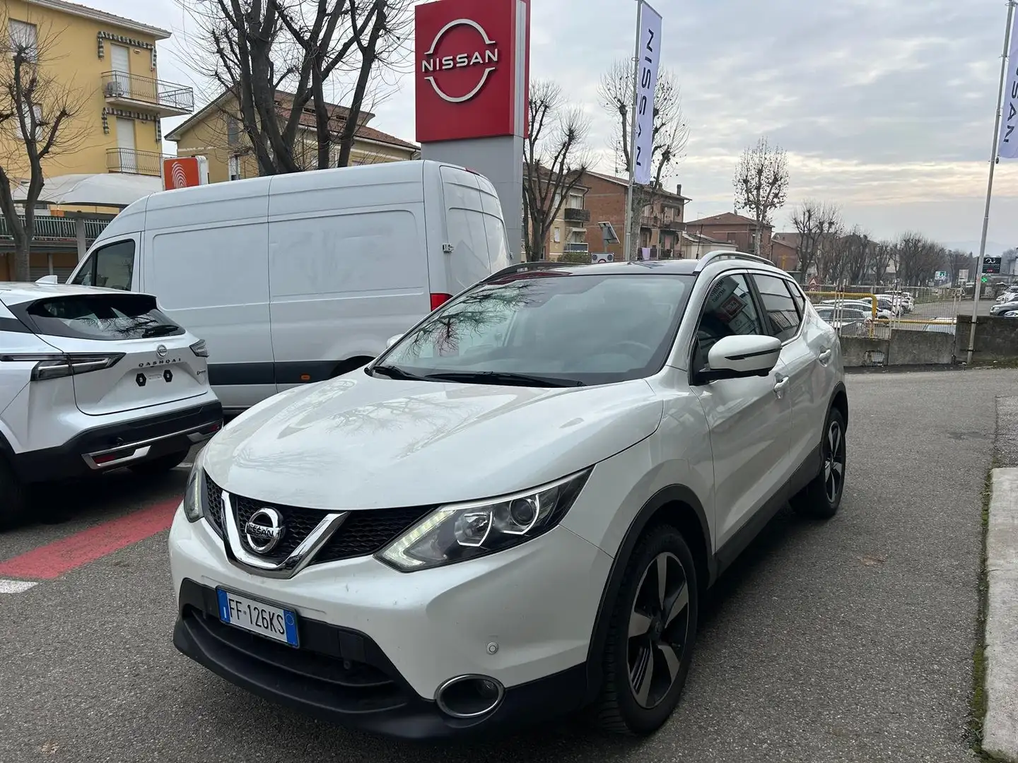Nissan Qashqai Qashqai 1.6 dci N-Connecta 2wd 130cv X-Tronic N1 Bianco - 1