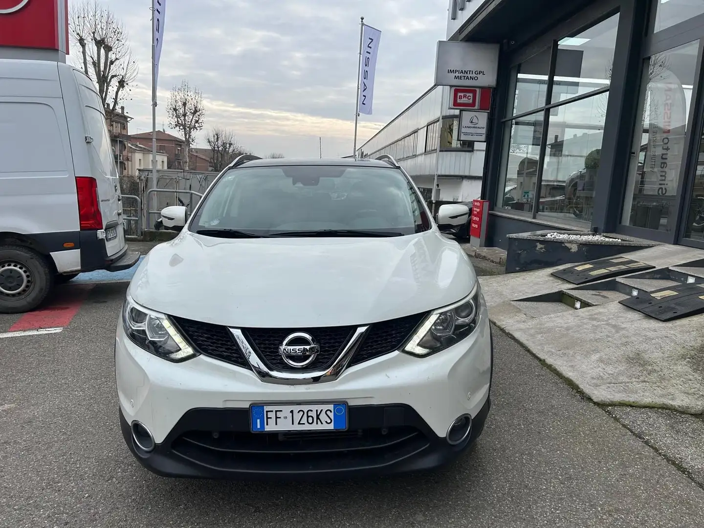 Nissan Qashqai Qashqai 1.6 dci N-Connecta 2wd 130cv X-Tronic N1 Bianco - 2