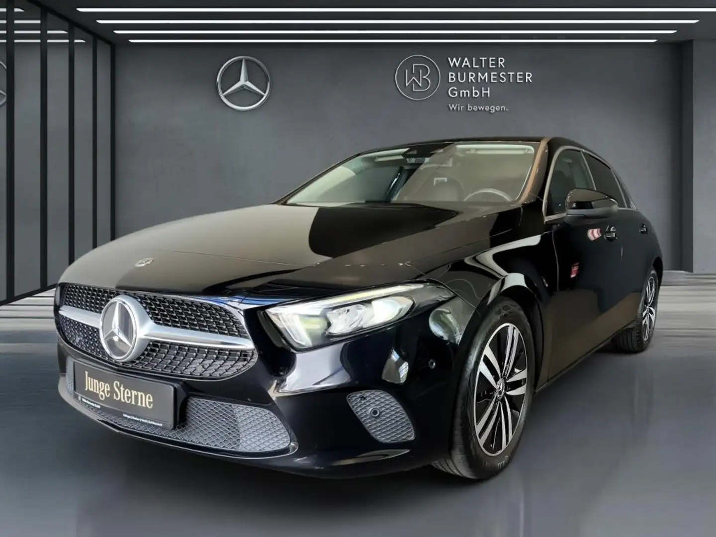 Mercedes-Benz A 200 d Kompaktlimousine +MBUX+KAMERA+SHZ+AUT Schwarz - 1