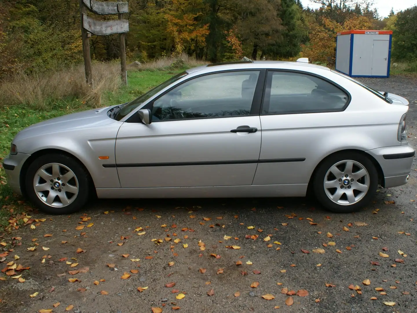 BMW 318 318ti compact Silber - 1