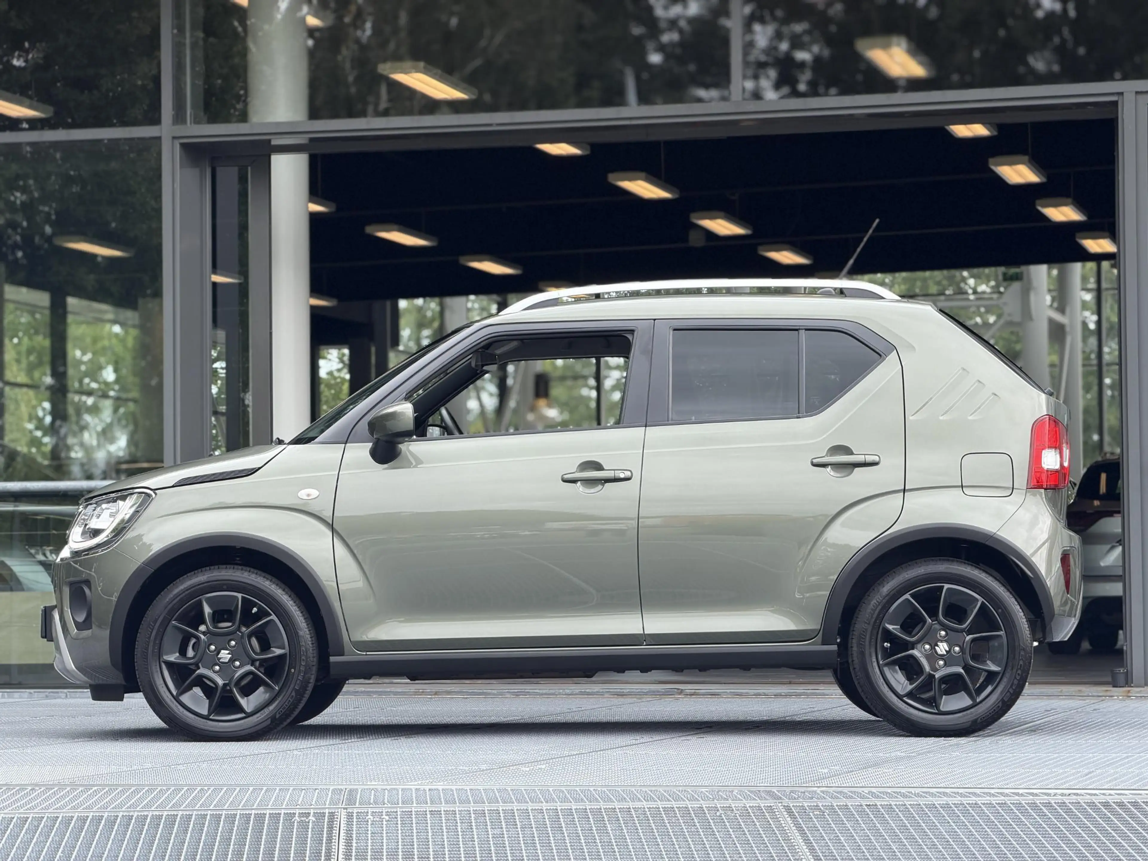 Suzuki Ignis 1.2 Smart Hybrid Select CVT Automaat 83PK | Carpla — photo 16