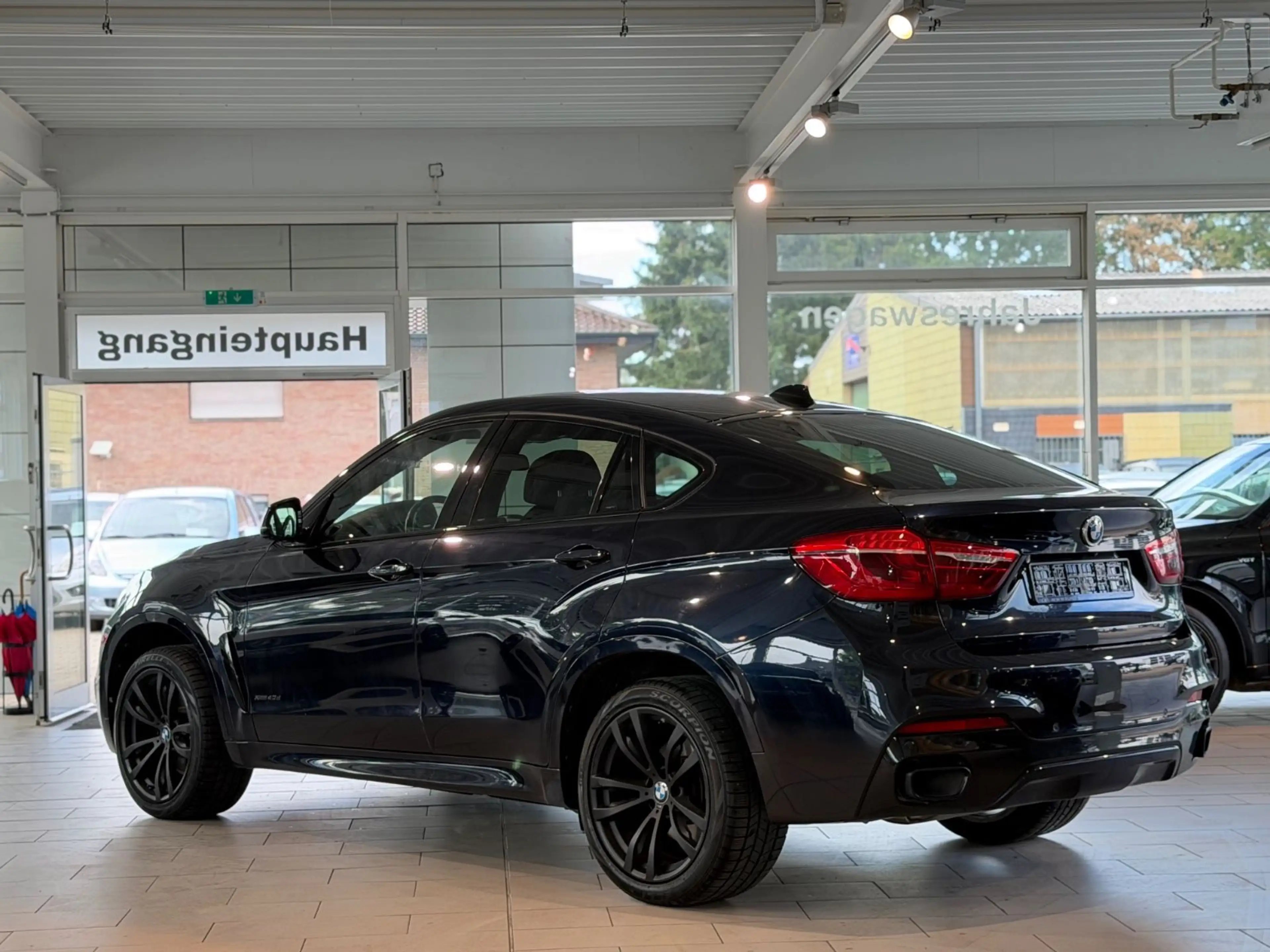 BMW X6 xDrive 40 d* M-PAKET *NAVI*S-DACH*RFK*HEAD-UP — photo 4
