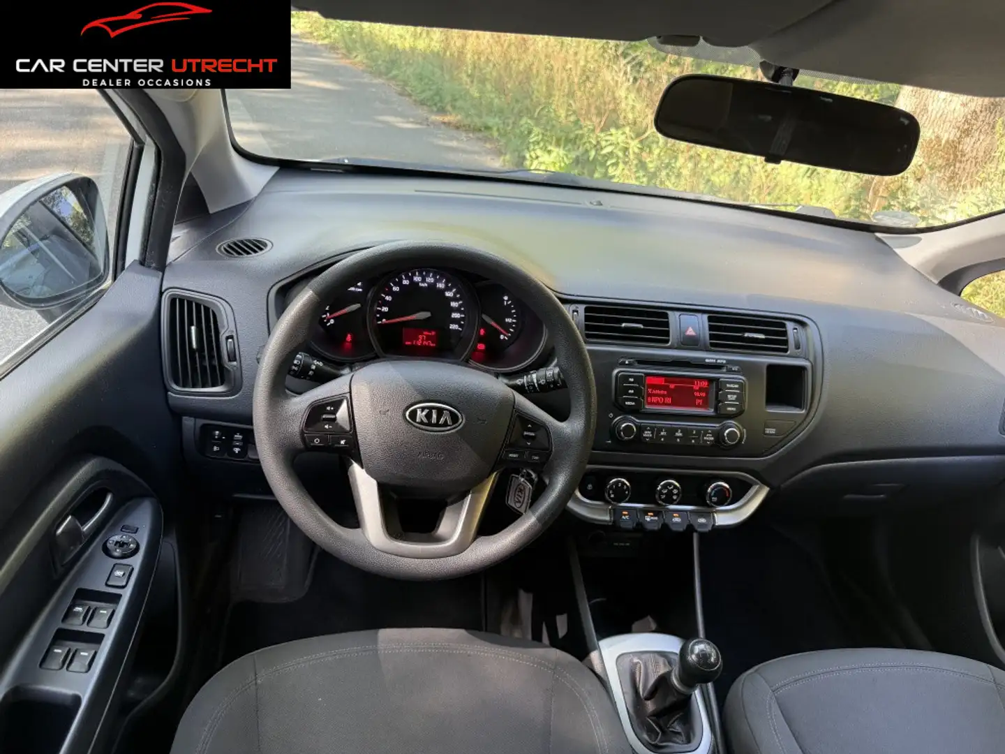 Kia Rio 1.2 CVVT Plus Pack airco 5drs 112dkm!! VERKOCHT Wit - 2
