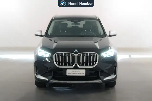 BMW X1 view 2