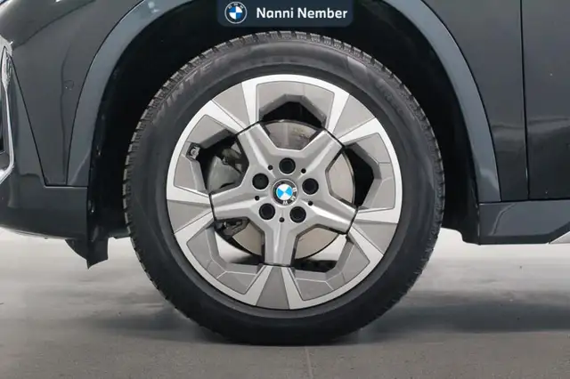 BMW X1 view 7
