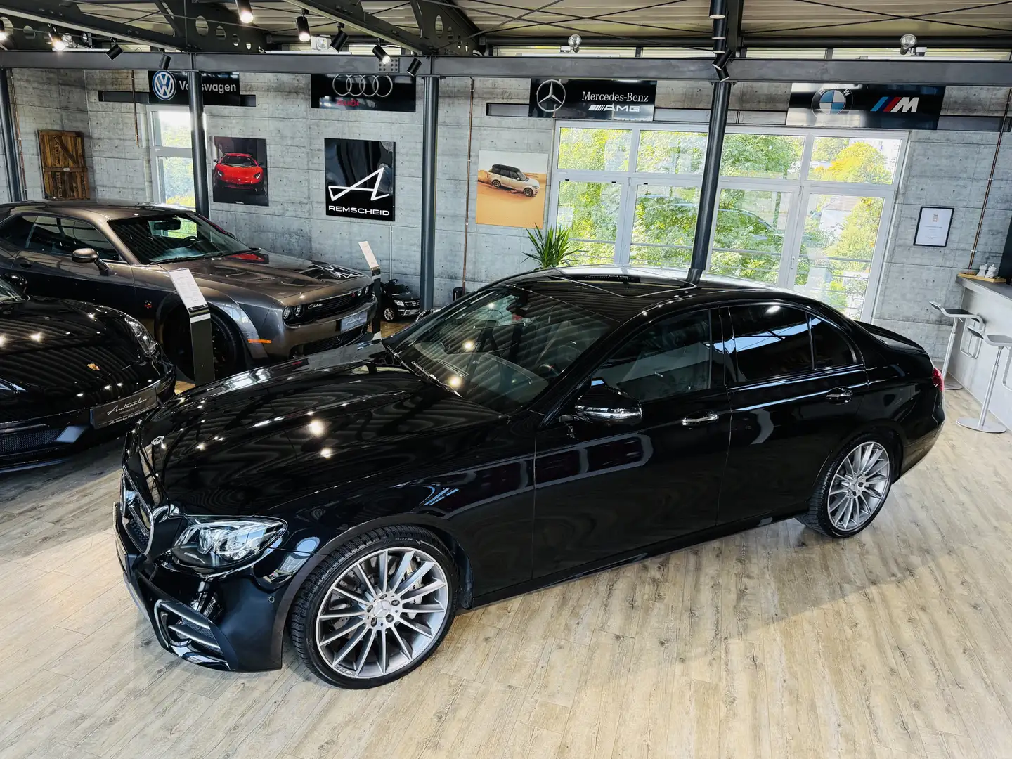 Mercedes-Benz E 53 AMG 4Matic+*G.SHD*LUFT*AHK*360°K.*DISTRONIC Schwarz - 2
