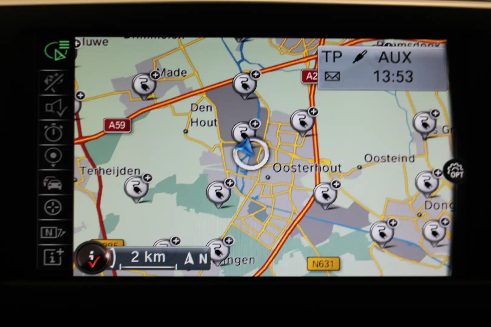 BMW 225 2-serie Active Tourer 225xe iPerformance Zwart - 2