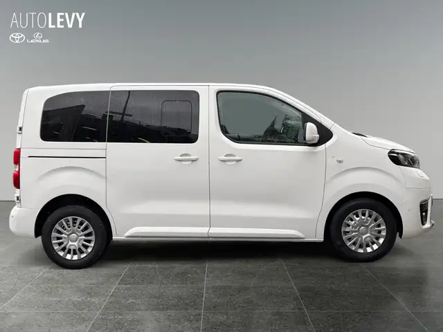 Toyota Proace view 7