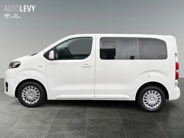 Toyota Proace view 3